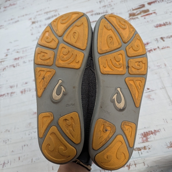 Olukai Slip On Loafers - Picture 3 of 8